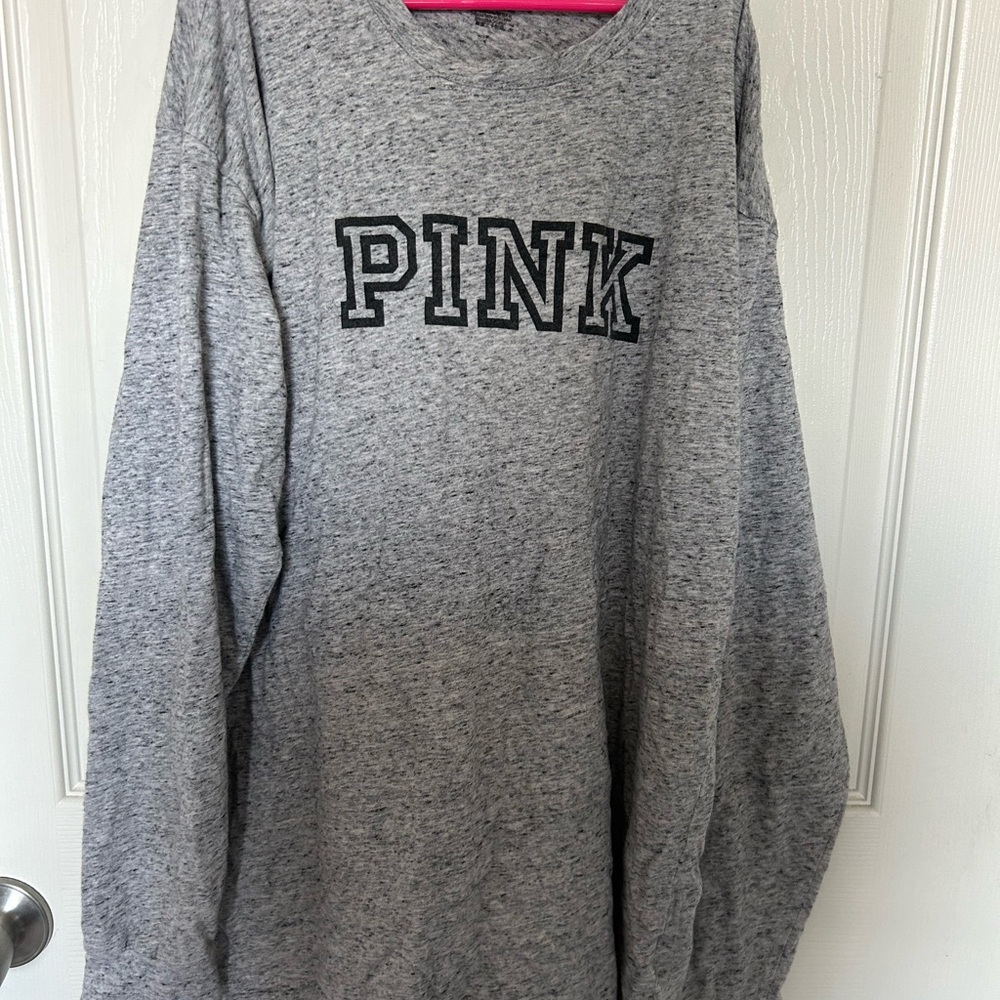 PINK Victoria's Secret Gray Long Sleeve Tee